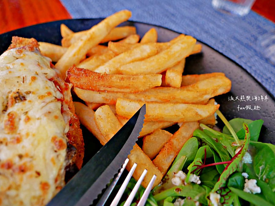 斯威比漢堡 Sweet bits and Burgers︱美味又道地的澳洲漢堡在中興新村!午後飄揚起異國香味～114.8.21重新開幕!