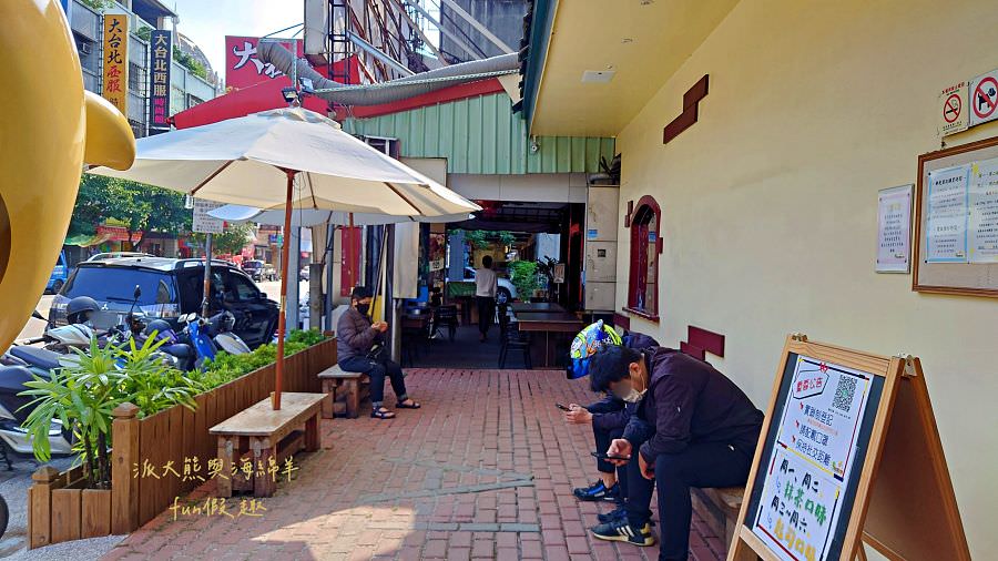 短腿ㄚ鹿花蓮店&臺中漢口店︱一口接一口、停不下來的爆夯團購美食，目前心中第一的專賣超酥手工奶油曲奇餅乾～111.9調整價格