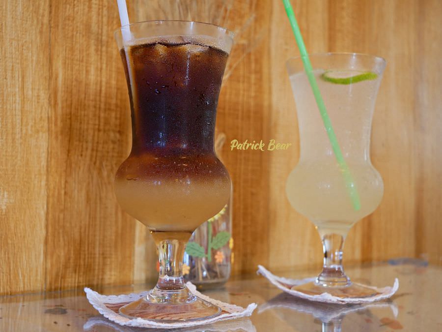 攝香咖啡館︱如同回家般溫暖的草屯寵物友善咖啡廳，義大利麵&甜點很優質～111初訪~