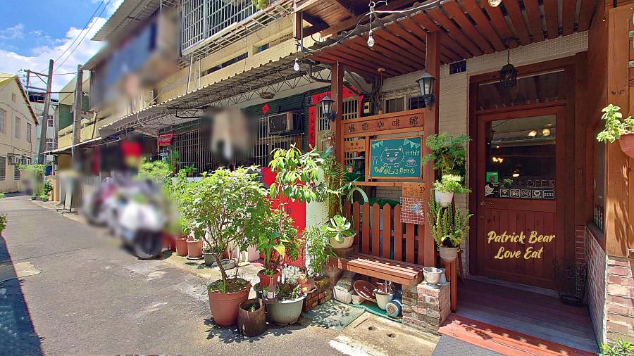 攝香咖啡館︱如同回家般溫暖的草屯寵物友善咖啡廳，義大利麵&甜點很優質～111初訪~