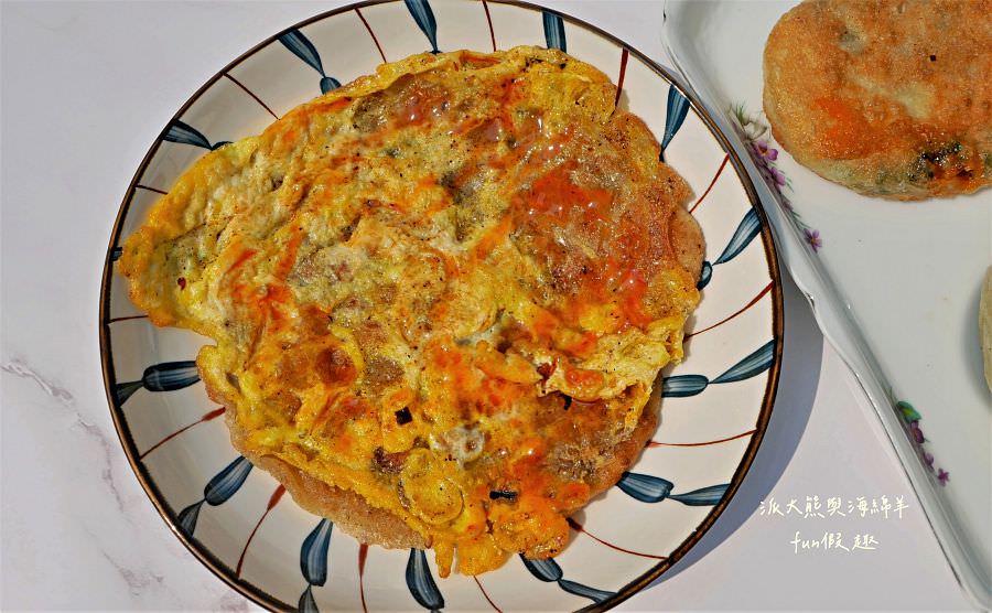 阿敏蘿蔔絲餅涼麵︱讓我難忘的美食—韭菜盒子、蘿蔔絲餅、蛋餅，中興新村第3市場好滋味!