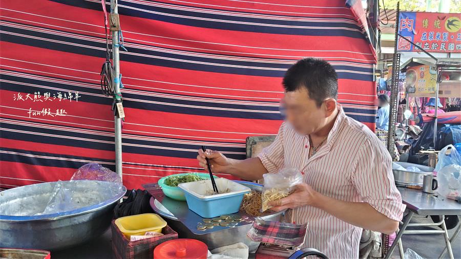 阿敏蘿蔔絲餅涼麵︱讓我難忘的美食—韭菜盒子、蘿蔔絲餅、蛋餅，中興新村第3市場好滋味!