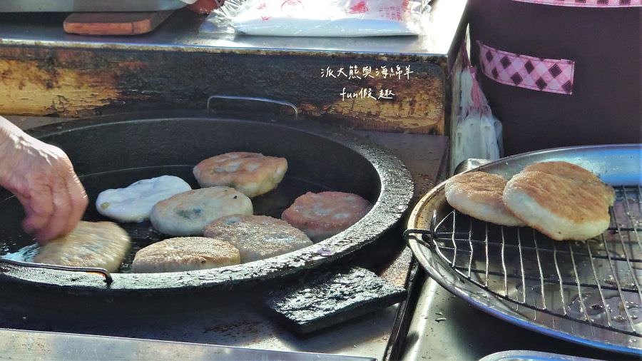 阿敏蘿蔔絲餅涼麵︱讓我難忘的美食—韭菜盒子、蘿蔔絲餅、蛋餅，中興新村第3市場好滋味!