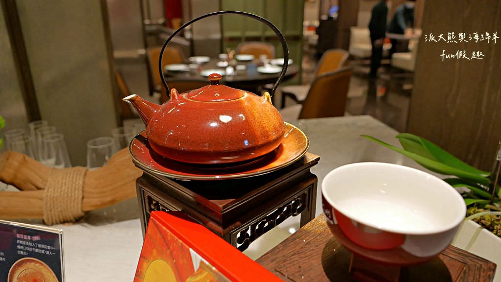 台北新板希爾頓酒店｜新北首間國際連鎖五星酒店住宿心得、板橋奢華感滿點入住首選推薦～Market Flavor 悅市集自助餐廳吃到飽!睽違15年重新返回臺灣，於2018年10月盛大再開幕!