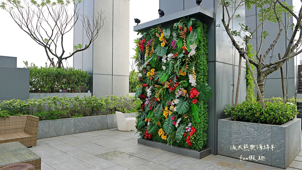 台北新板希爾頓酒店｜新北首間國際連鎖五星酒店住宿心得、板橋奢華感滿點入住首選推薦～Market Flavor 悅市集自助餐廳吃到飽!睽違15年重新返回臺灣，於2018年10月盛大再開幕!