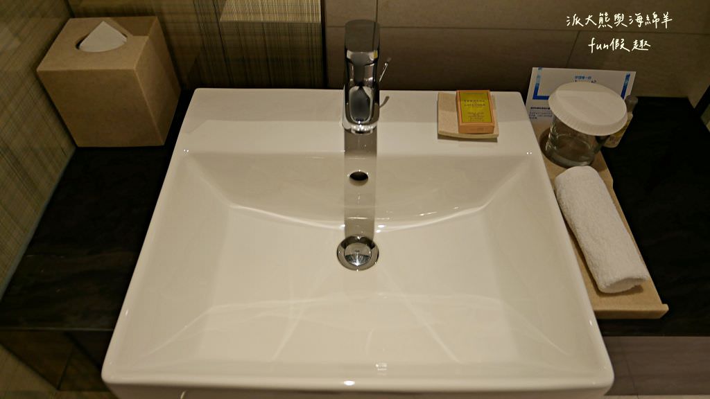 台北新板希爾頓酒店｜新北首間國際連鎖五星酒店住宿心得、板橋奢華感滿點入住首選推薦～Market Flavor 悅市集自助餐廳吃到飽!睽違15年重新返回臺灣，於2018年10月盛大再開幕!