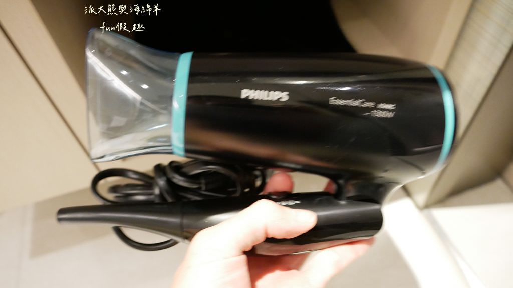 台北新板希爾頓酒店｜新北首間國際連鎖五星酒店住宿心得、板橋奢華感滿點入住首選推薦～Market Flavor 悅市集自助餐廳吃到飽!睽違15年重新返回臺灣，於2018年10月盛大再開幕!