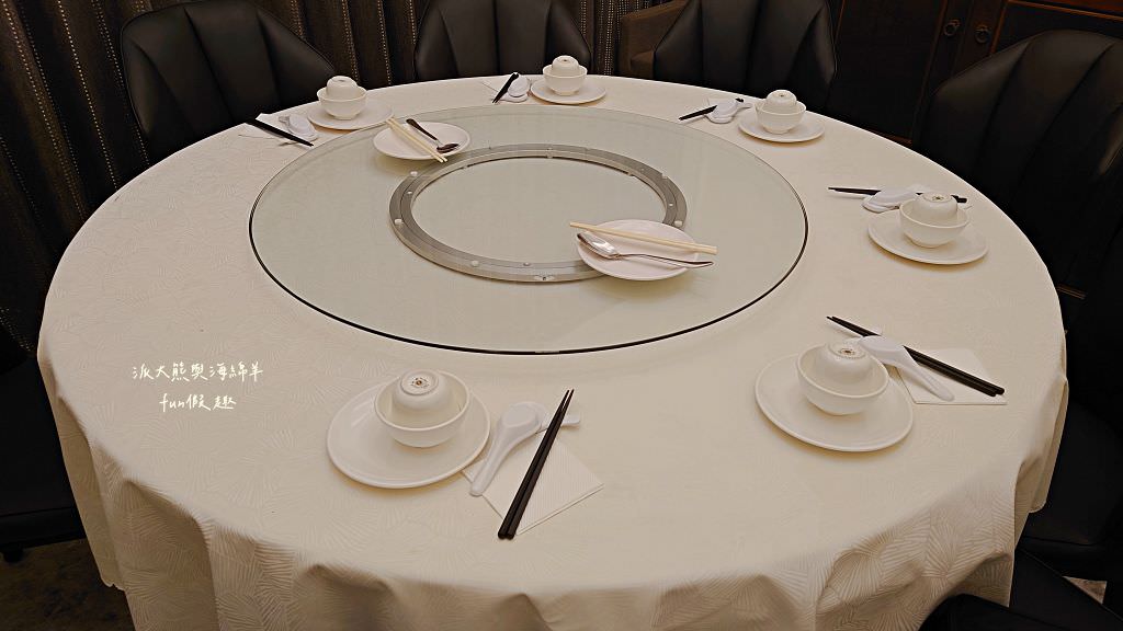 拾粵茶餐館外帶年菜︱2023草屯豪華精緻媲美五星飯店的限量港式年菜組合～@開箱體驗