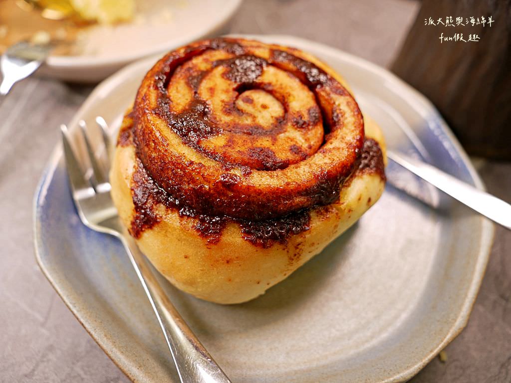 Sundawn Coffee Roaster︱氣氛絕佳&咖啡與甜點表現都是無可挑剔的草屯優質咖啡廳～