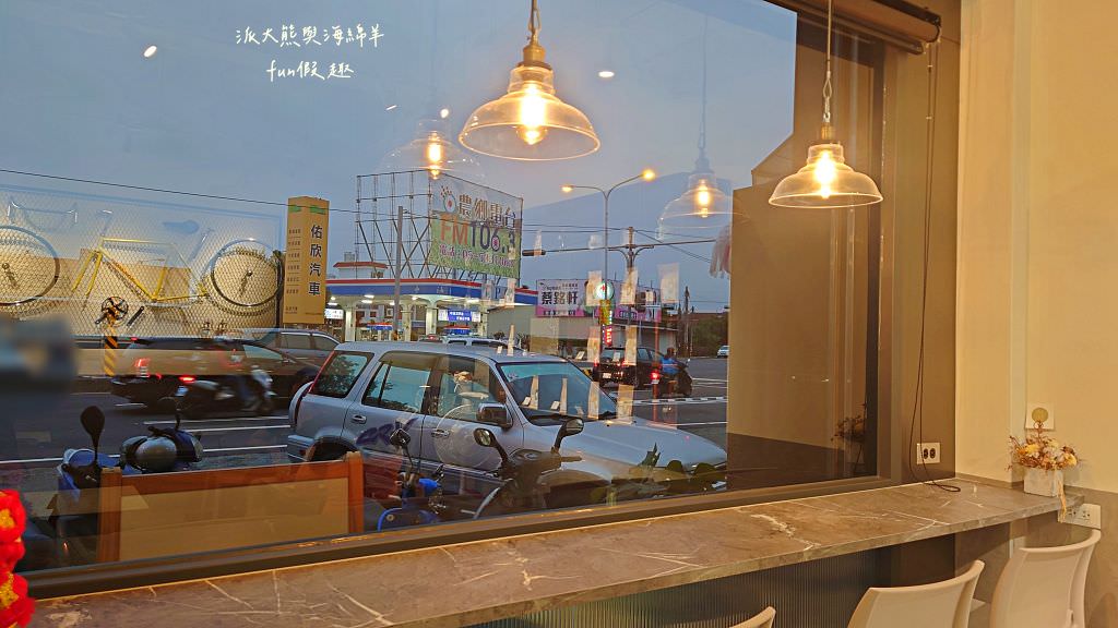 Sundawn Coffee Roaster︱氣氛絕佳&咖啡與甜點表現都是無可挑剔的草屯優質咖啡廳～