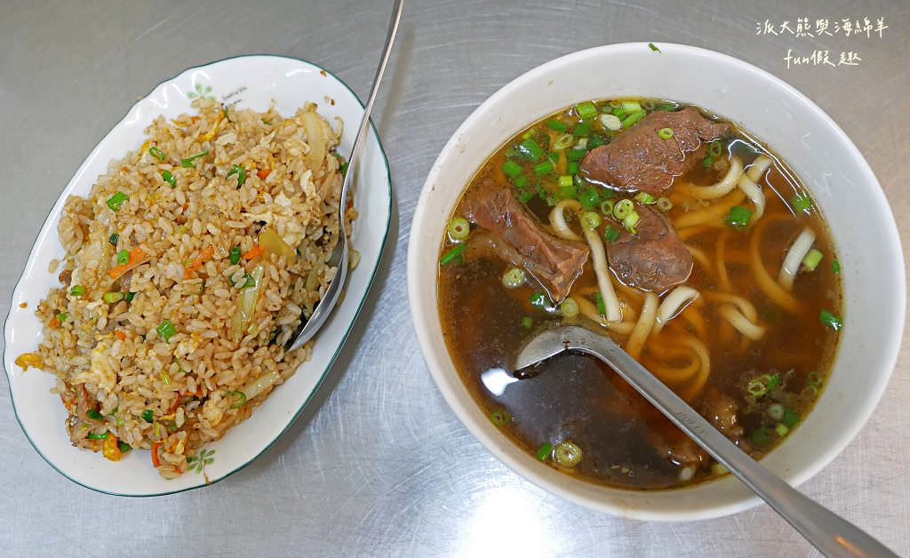 合川麵食館︱轉角遇見草屯美味的在地家常麵館，不論是麵食、餃子還是炒飯都有自己的風味～111.9