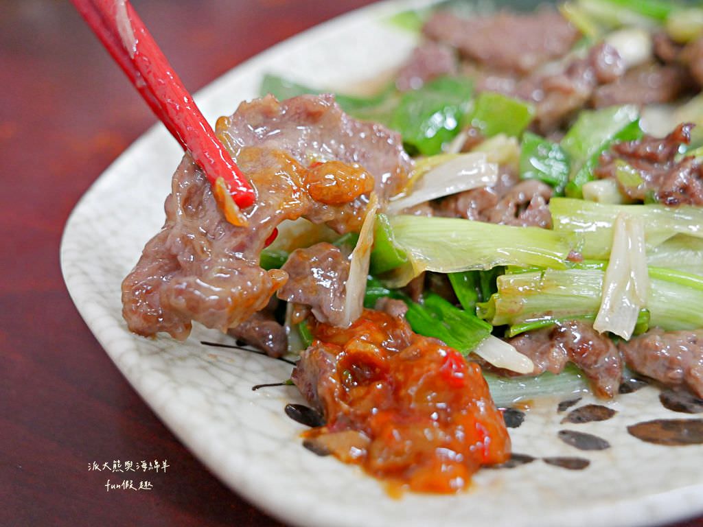 順德土產牛肉︱學甲除了特產虱目魚，更有超猛每日限量頂級溫體牛肉湯，晚來就吃不到!!!2024.1月米其林必比登新入選‼️