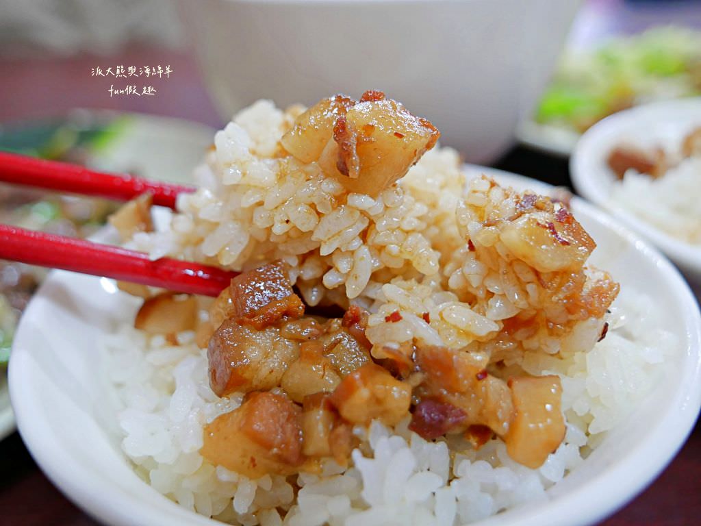 順德土產牛肉︱學甲除了特產虱目魚，更有超猛每日限量頂級溫體牛肉湯，晚來就吃不到!!!2024.1月米其林必比登新入選‼️