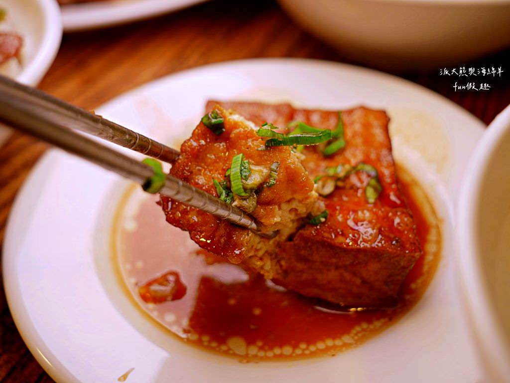 富狀元豬腳︱2023年臺中米其林必比登推介4連霸、人潮絡繹不絕、無懈可擊的古早味豬腳～2023閏二月記得來添福添壽