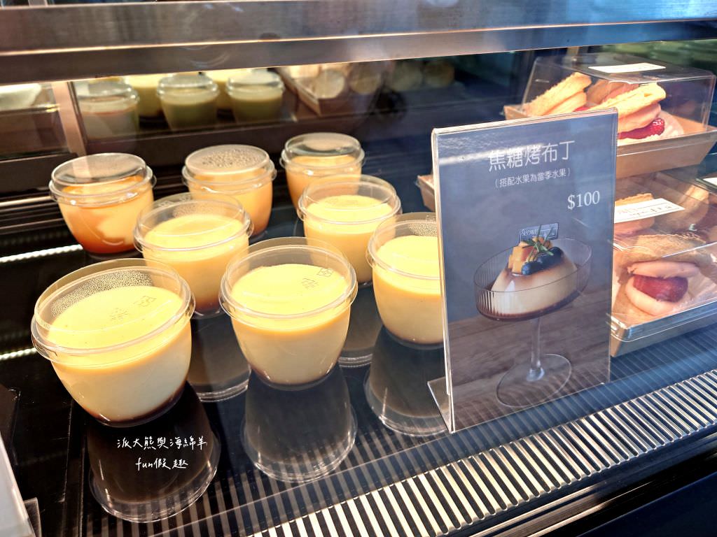 漫半拍Slowly Café︱網美必訪咖啡廳！精緻甜點、義式餐點與夢幻氛圍，追求複合感官體驗的極致，探索美食甜點的無限可能!!2樓是長隄婚紗～