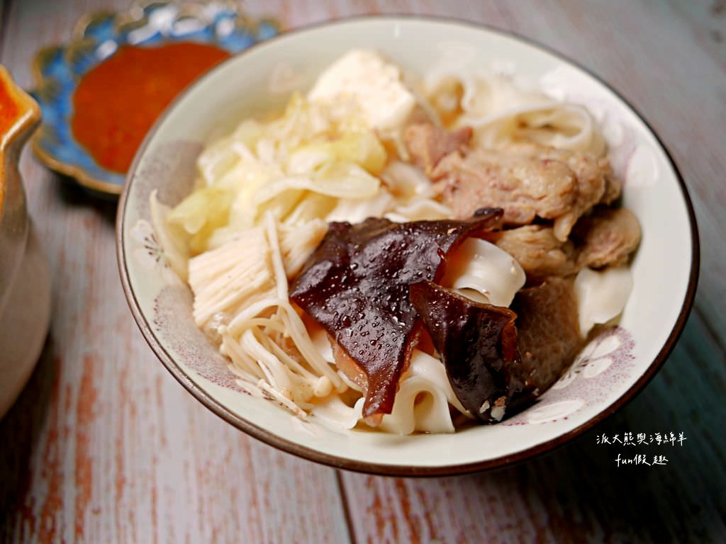 雅方溪湖小羔羊羊肉爐︱想吃彰化特產溪湖羊肉爐免出門，宅在家即可輕鬆完美呈現的團購美食1400克!