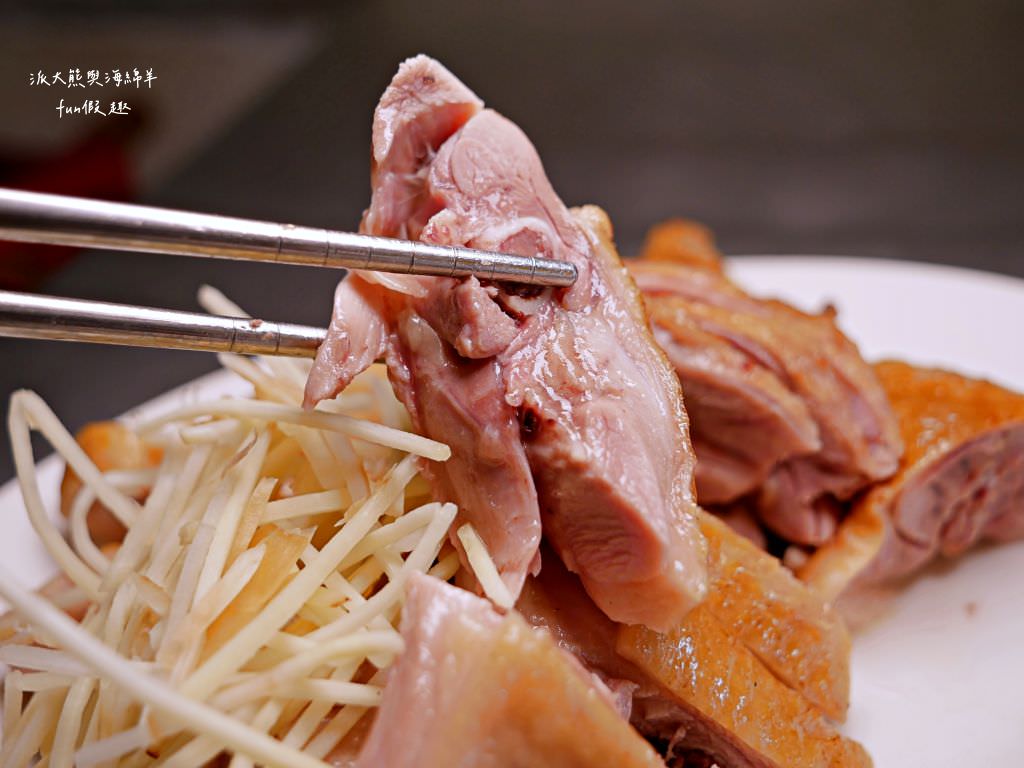 鴨肉珍︱走過一甲子的好滋味，在地人也愛吃的日常美食，入榜2022年米其林高雄必比登推介!!!食尚玩家已採訪～