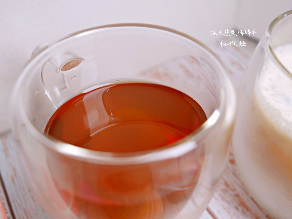 全家私品茶大集合&派大熊太愛喝的心得推薦～飲品系列─持續更新中—【再睡5分鐘】癒人節杯款 （桂香金萱茶、桂香金萱茶歐蕾、棉被桂香金萱、棉被仙女紅茶）