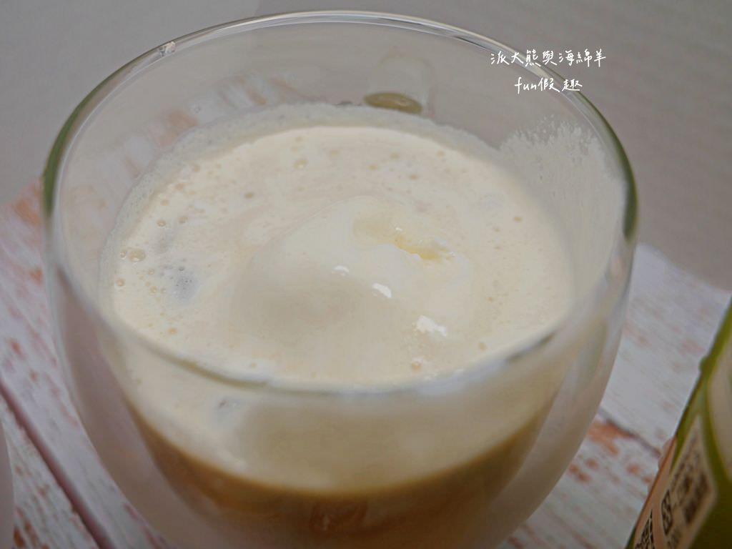 全家私品茶大集合&派大熊太愛喝的心得推薦～飲品系列─持續更新中—【再睡5分鐘】癒人節杯款 （桂香金萱茶、桂香金萱茶歐蕾、棉被桂香金萱、棉被仙女紅茶）