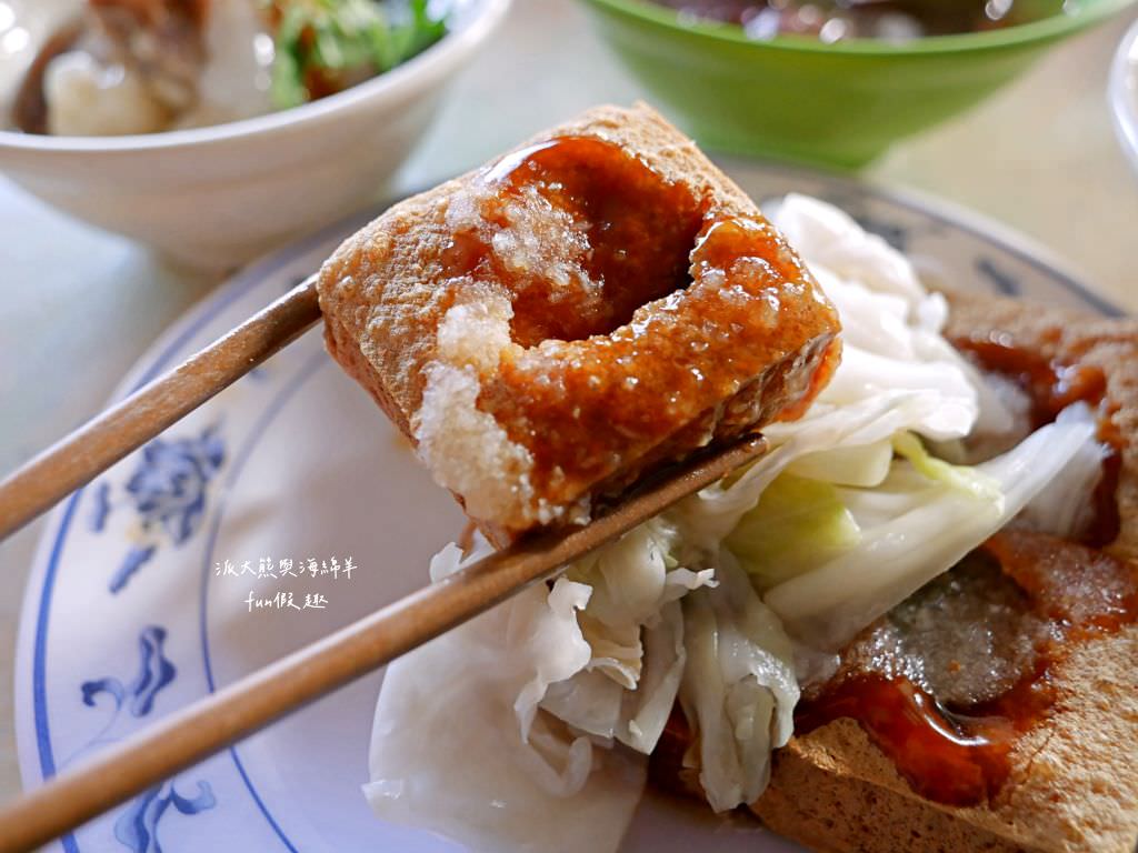 包尾橋頭臭豆腐︱南投市區酥脆帶香的神祕振興橋頭邊臭豆腐～2訪更新囉!酥脆美味又涮嘴的臭豆腐～