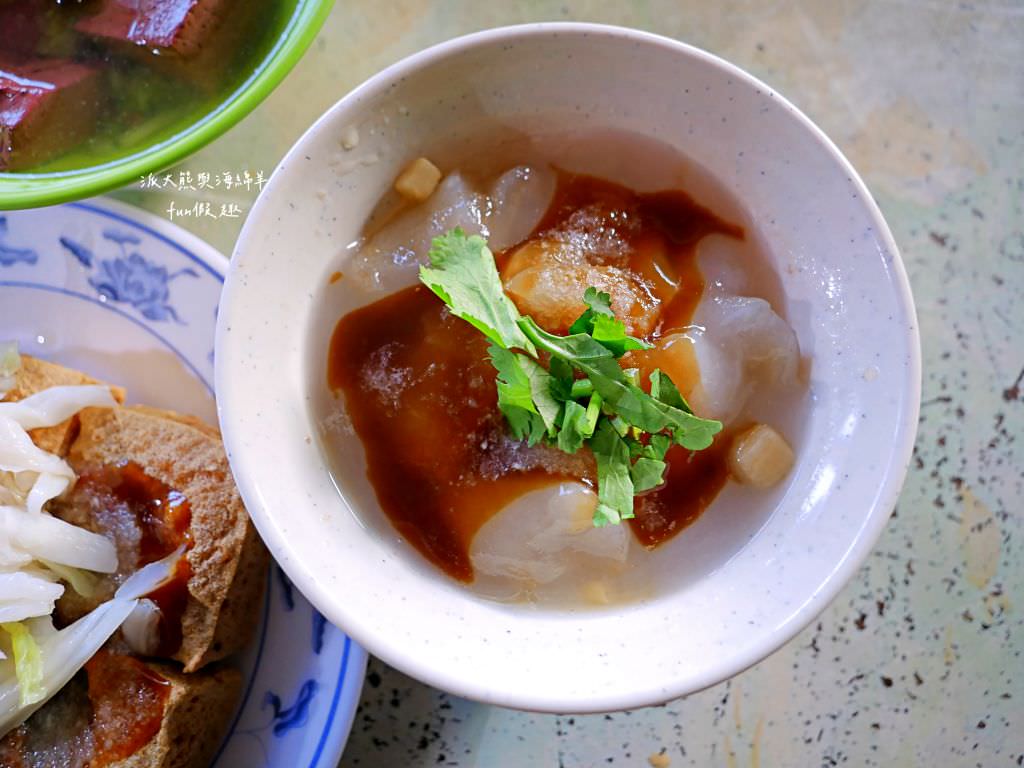 包尾橋頭臭豆腐︱南投市區酥脆帶香的神祕振興橋頭邊臭豆腐～2訪更新囉!酥脆美味又涮嘴的臭豆腐～