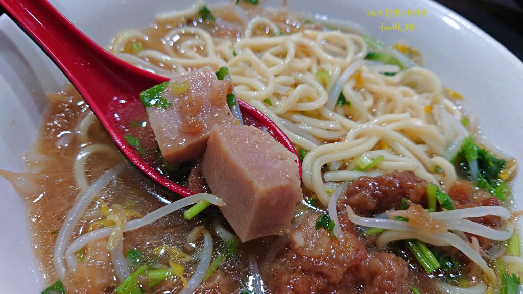 竹東排骨酥麵︱來新竹市區也能吃到竹東必吃美食排骨酥麵～開了3間店哦!