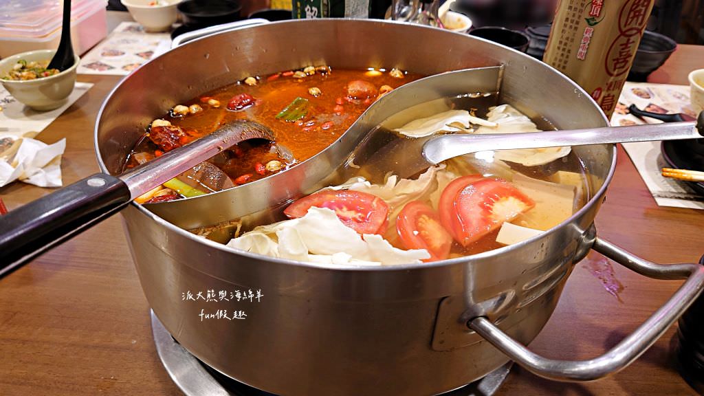 汕頭泉成沙茶火鍋中山總店︱連韓國瑜也難以抗拒的超過1甲子必吃高雄新興沙茶火鍋～創立於民國32年!