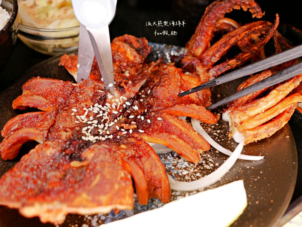 一喆日式料理︱來一喆尋找美食大秘寶，挑戰海王類香酥大魷魚，近南開科技大學的新興日式料理店，生魚片、壽司、定食一應俱全～2024年6月改為《伊賀食堂》