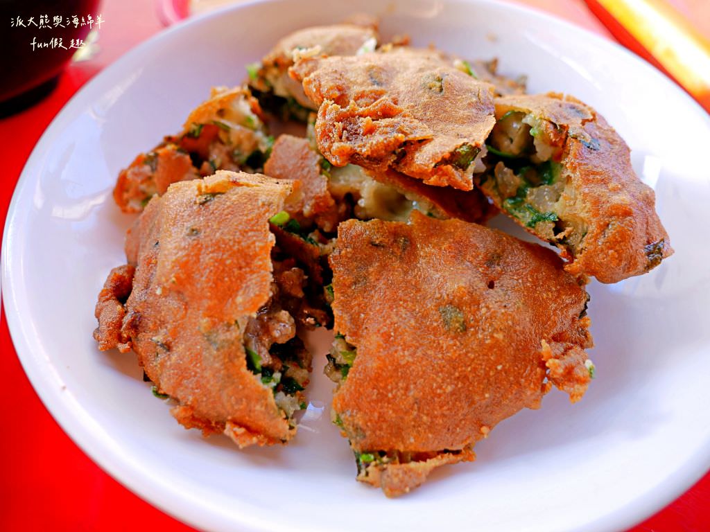 包葉扣仔嗲︱地瓜葉與鮮蚵的創新結合～”南投100碗”於113年獲得!中興新村裡的隱藏版蚵嗲炸物平價美食～