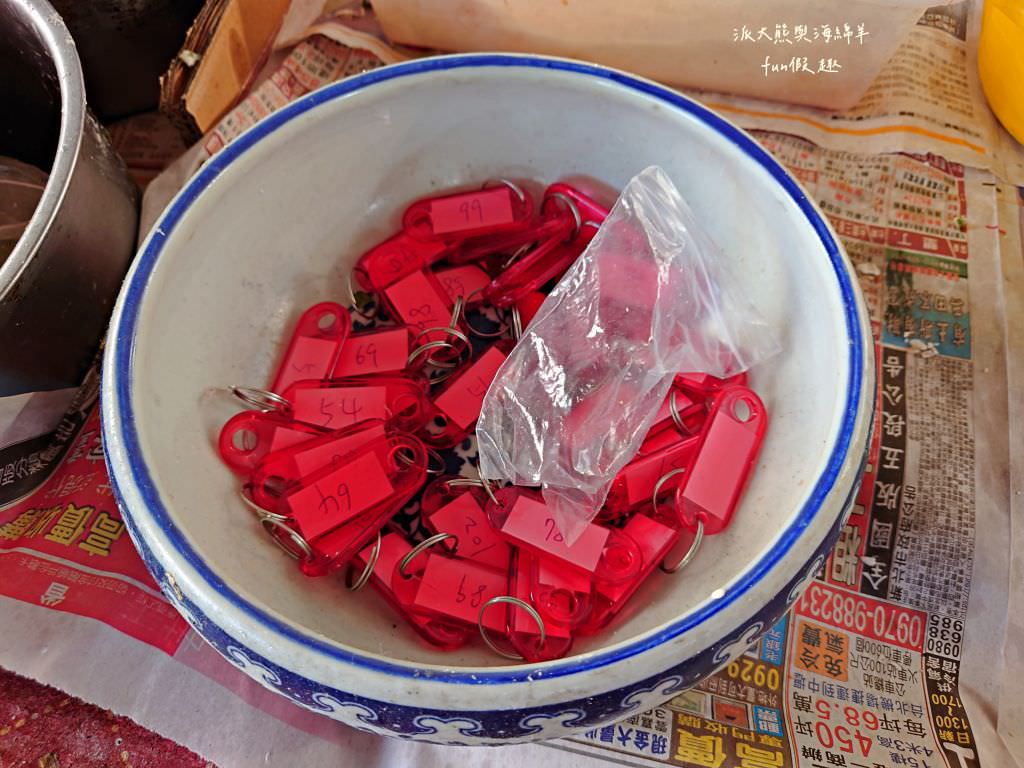 包葉扣仔嗲︱地瓜葉與鮮蚵的創新結合～”南投100碗”於113年獲得!中興新村裡的隱藏版蚵嗲炸物平價美食～