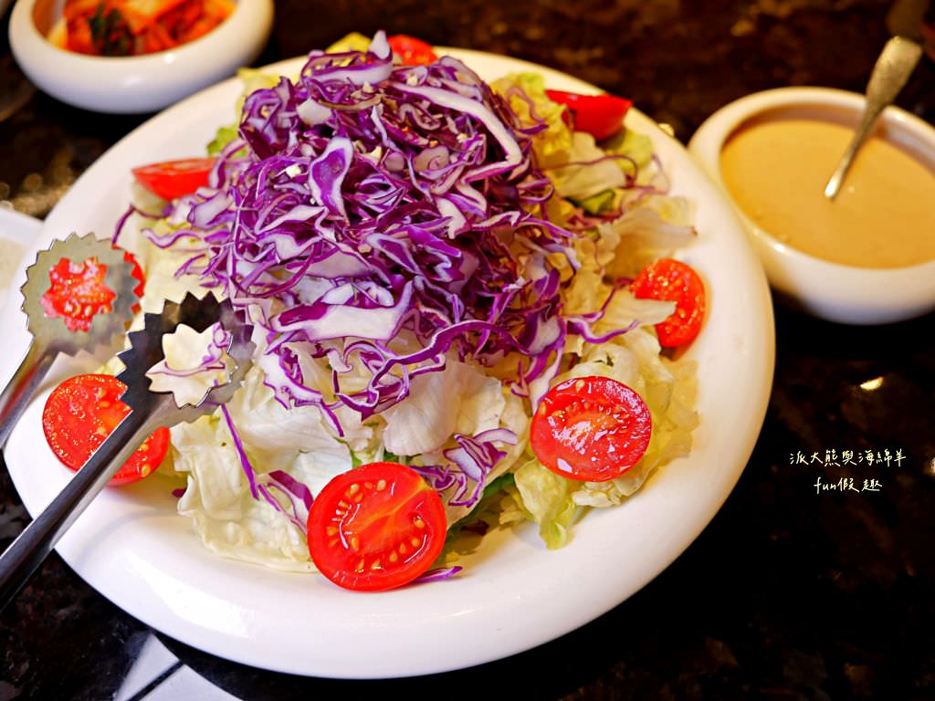 屋馬燒肉中友店︱臺中限定必吃的高性價比燒肉餐廳、讓人有賓至如歸般的優質服務，每到用餐時間必定大排人龍，在燒肉界可是有一席之地呢!～112