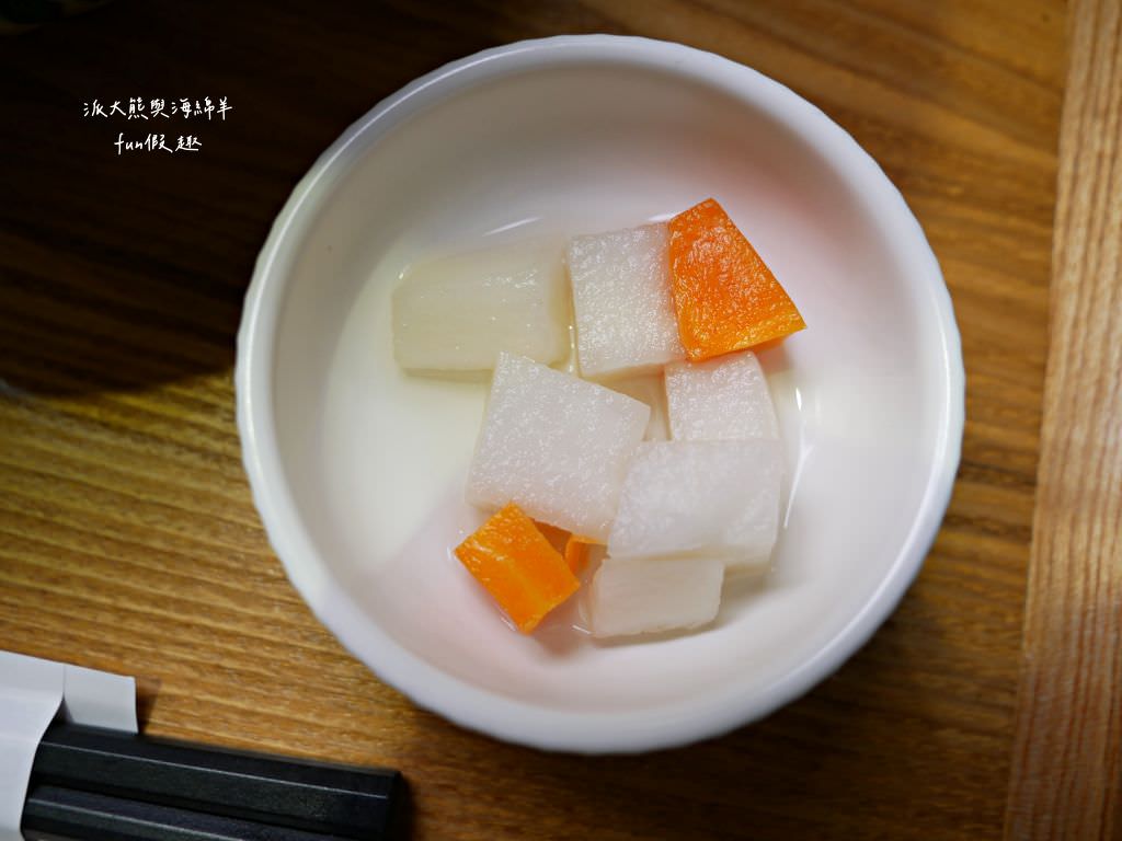 花旬定食HANA SHUN︱草屯最優質的日式豬排定食，來花旬品嚐酥脆炸物與美味甜點的絕妙組合，白飯、高麗菜絲、味噌湯均可免費續加～111.12開幕