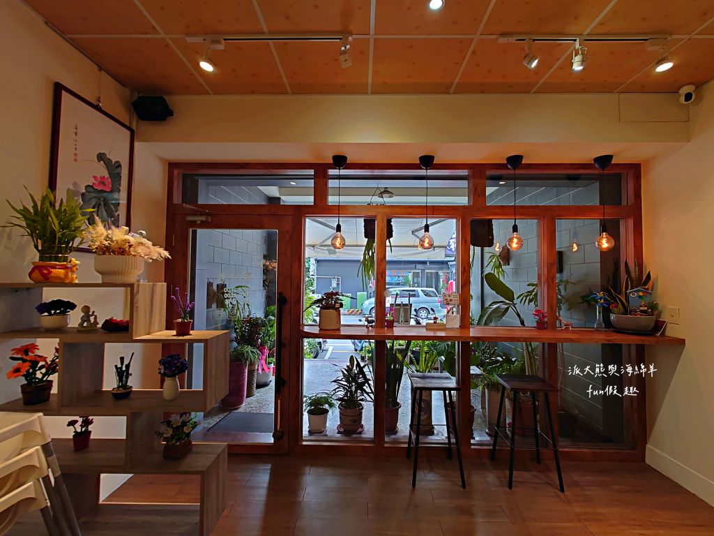 花旬定食HANA SHUN︱草屯最優質的日式豬排定食，來花旬品嚐酥脆炸物與美味甜點的絕妙組合，白飯、高麗菜絲、味噌湯均可免費續加～111.12開幕