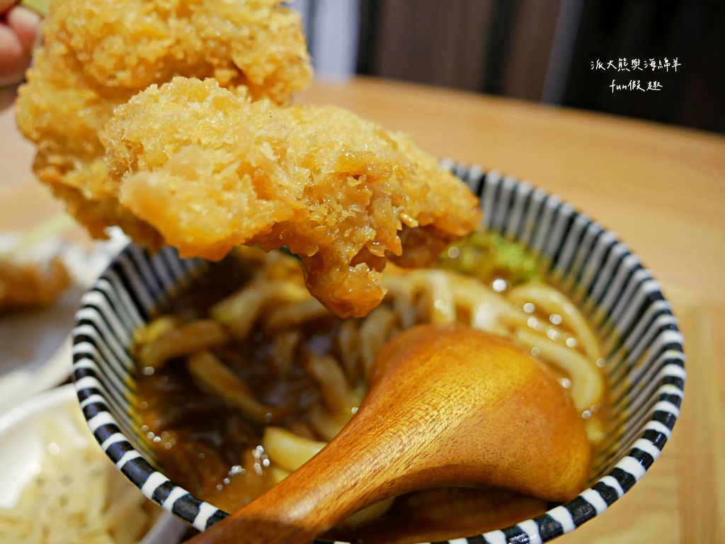 花旬定食HANA SHUN︱草屯最優質的日式豬排定食，來花旬品嚐酥脆炸物與美味甜點的絕妙組合，白飯、高麗菜絲、味噌湯均可免費續加～111.12開幕