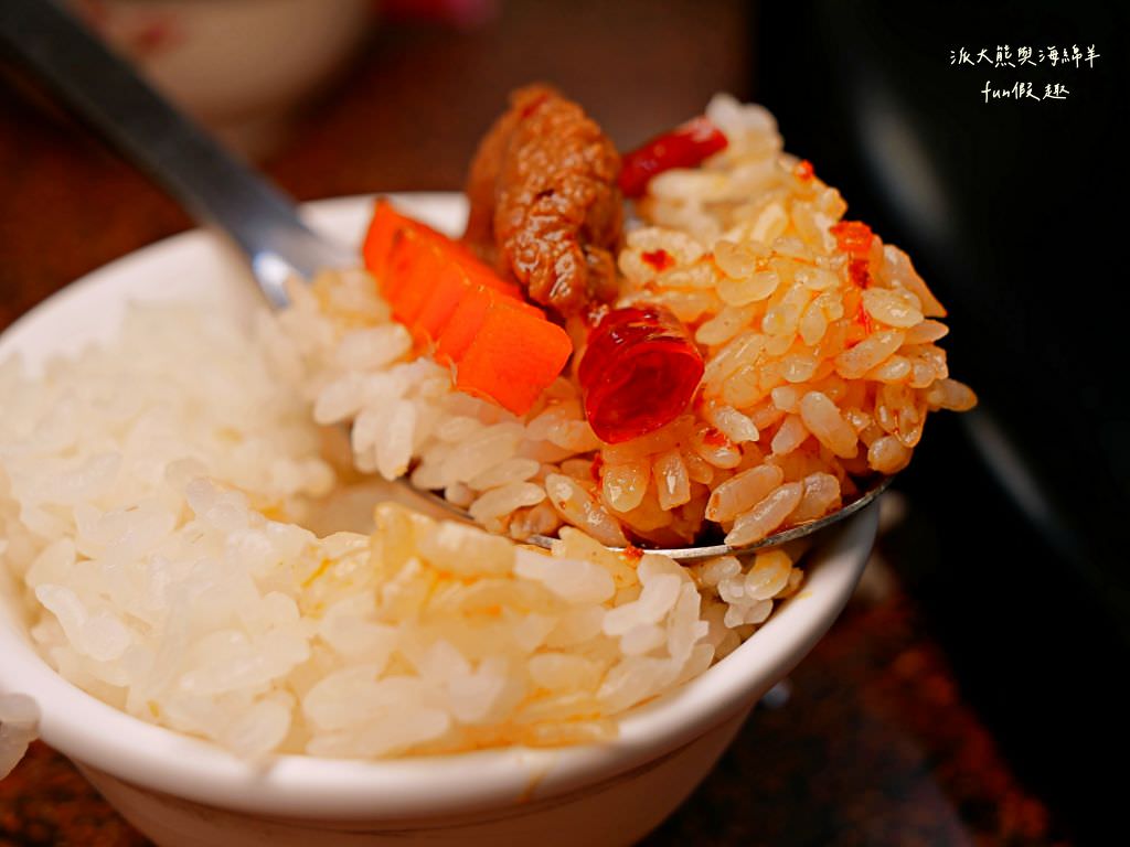 中興小館︱來自廣東省梅縣客家好味道,南投中興新村傳承3代的眷村美味料理在這邊!不論是家庭聚餐還是合菜都有選擇唷~ - 第20張圖 中興小館︱來自廣東省梅縣客家好味道,南投中興新村傳承3代的眷村美味料理在這邊!不論是家庭聚餐還是合菜都有選擇唷~