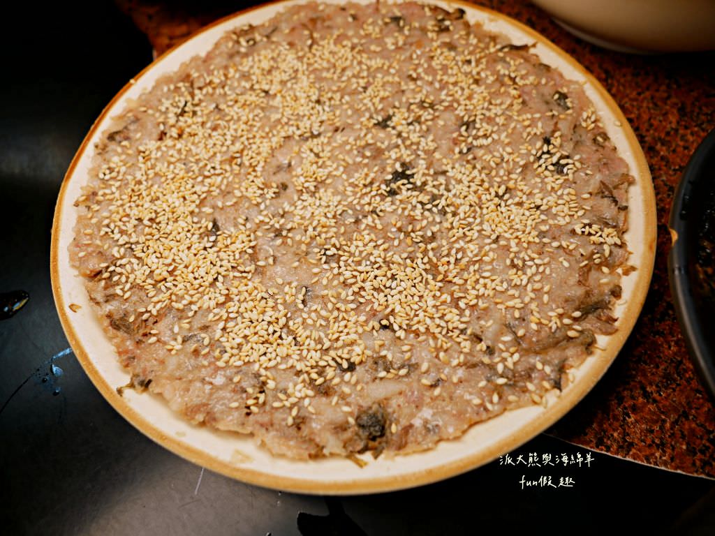 中興小館︱來自廣東省梅縣客家好味道，南投中興新村傳承3代的眷村美味料理在這邊！不論是家庭聚餐還是合菜都有選擇唷～