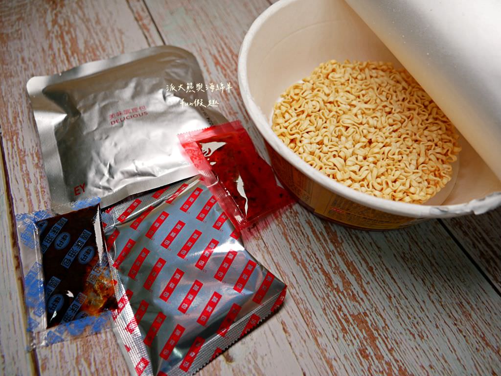 7-11泡麵獨家新款｜Gold系列金牛肉麵熗牛肉麵&大補帖藥燉排骨&小時光麵館系列花椒擔擔湯麵、青蔬椒麻乾麵介紹&心得～