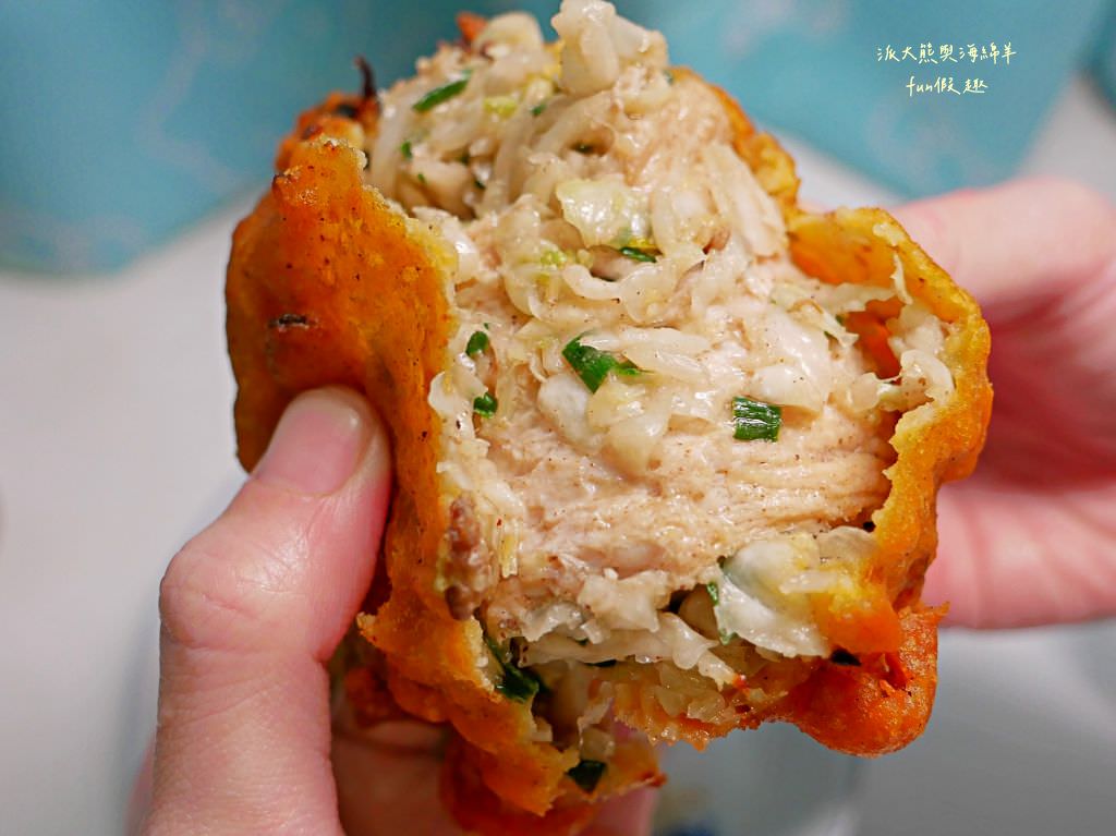 莊家姐妹《蚵嗲》︱學甲隱藏版古早味蚵嗲炸物小吃，享受高麗菜與蚵仔的完美結合，皮薄餡厚超滿足!!!目前第2家蚵嗲～