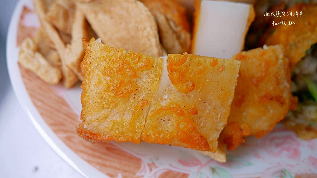 莊家姐妹《蚵嗲》︱學甲隱藏版古早味蚵嗲炸物小吃，享受高麗菜與蚵仔的完美結合，皮薄餡厚超滿足!!!目前第2家蚵嗲～