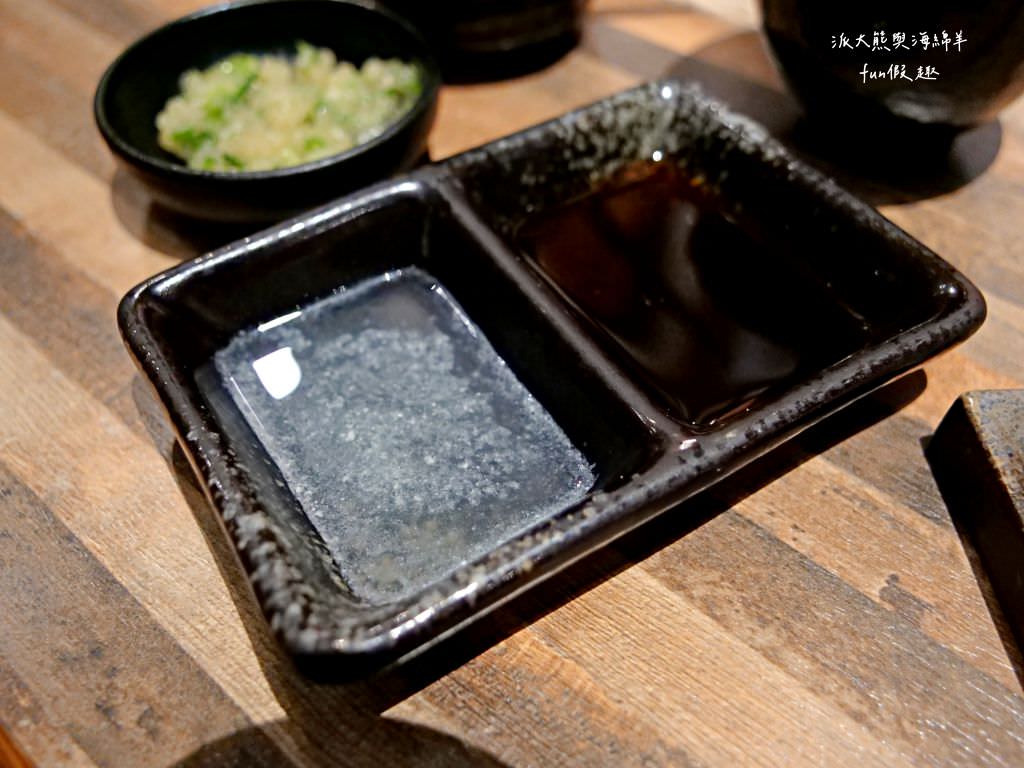 禪燒肉zen yakiniku︱探索中壢神秘巷弄，在百年牌樓建築的唯美玻璃屋，享受全程桌邊代烤!感受日本鹿兒島A5+及澳洲M9+等精緻和牛精緻饗宴，還有西班牙伊比利豬、櫻桃鴨、紐西蘭小羔羊及海鮮等其他非牛品項～