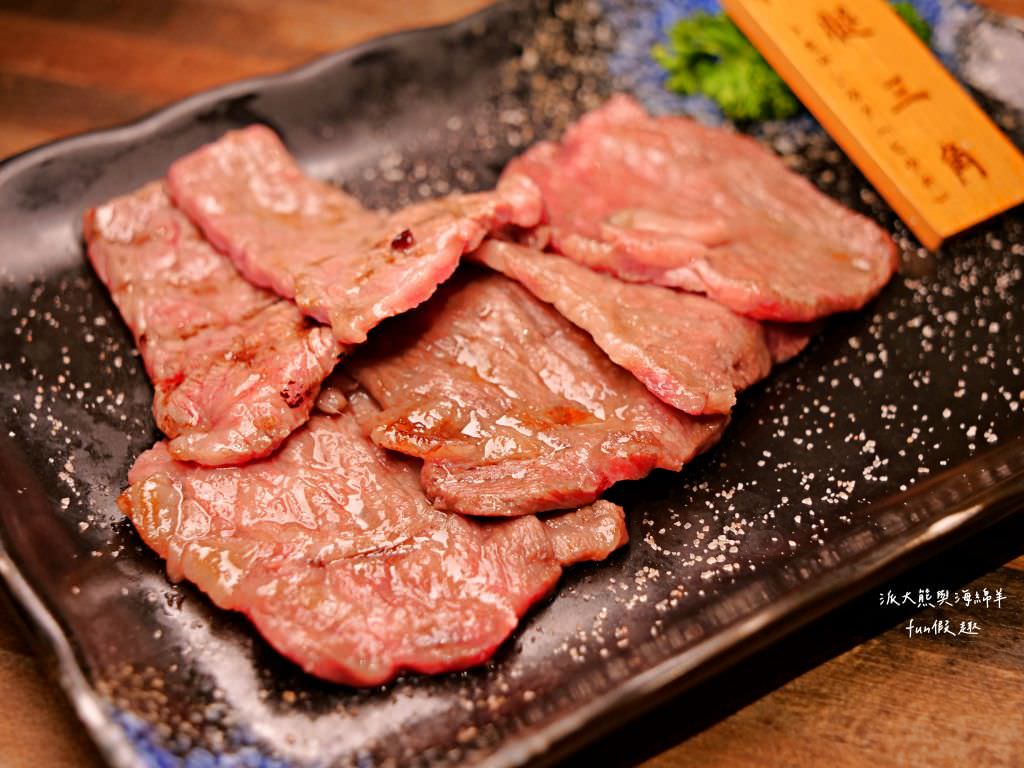 禪燒肉zen yakiniku︱探索中壢神秘巷弄，在百年牌樓建築的唯美玻璃屋，享受全程桌邊代烤!感受日本鹿兒島A5+及澳洲M9+等精緻和牛精緻饗宴，還有西班牙伊比利豬、櫻桃鴨、紐西蘭小羔羊及海鮮等其他非牛品項～