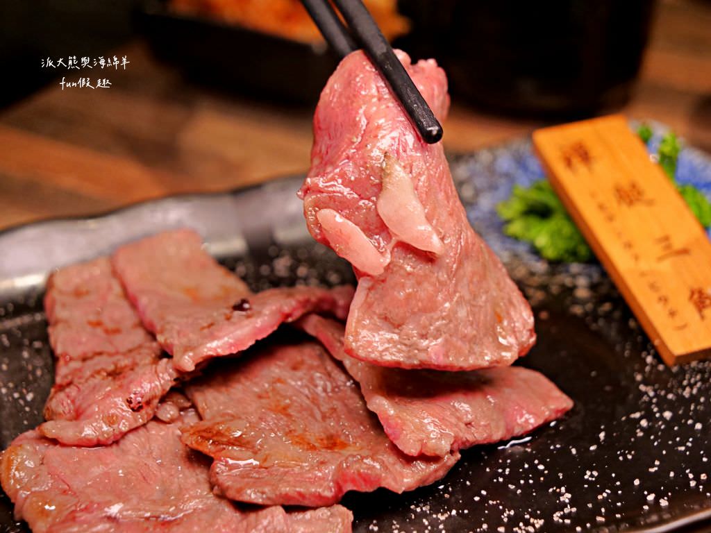 禪燒肉zen yakiniku︱探索中壢神秘巷弄，在百年牌樓建築的唯美玻璃屋，享受全程桌邊代烤!感受日本鹿兒島A5+及澳洲M9+等精緻和牛精緻饗宴，還有西班牙伊比利豬、櫻桃鴨、紐西蘭小羔羊及海鮮等其他非牛品項～