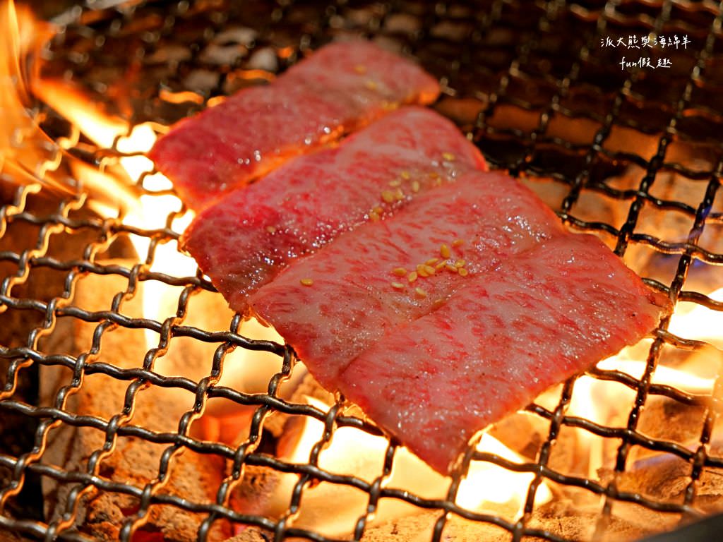 禪燒肉zen yakiniku︱探索中壢神秘巷弄，在百年牌樓建築的唯美玻璃屋，享受全程桌邊代烤!感受日本鹿兒島A5+及澳洲M9+等精緻和牛精緻饗宴，還有西班牙伊比利豬、櫻桃鴨、紐西蘭小羔羊及海鮮等其他非牛品項～