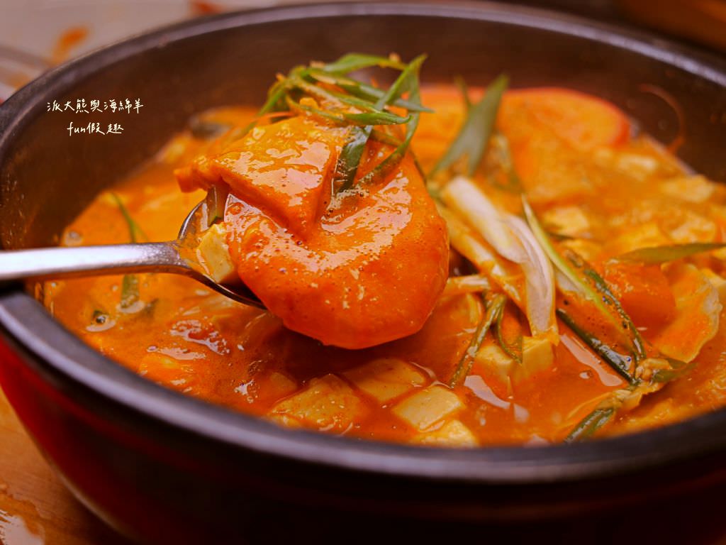 富客中韓料理︱草屯郊區、隱藏南開科技大學附近的神秘合菜餐廳，結合韓國料理與台式熱炒的雙重味蕾饗宴（原草屯鎮中興路上的富客平價快炒）～一次2種享受!