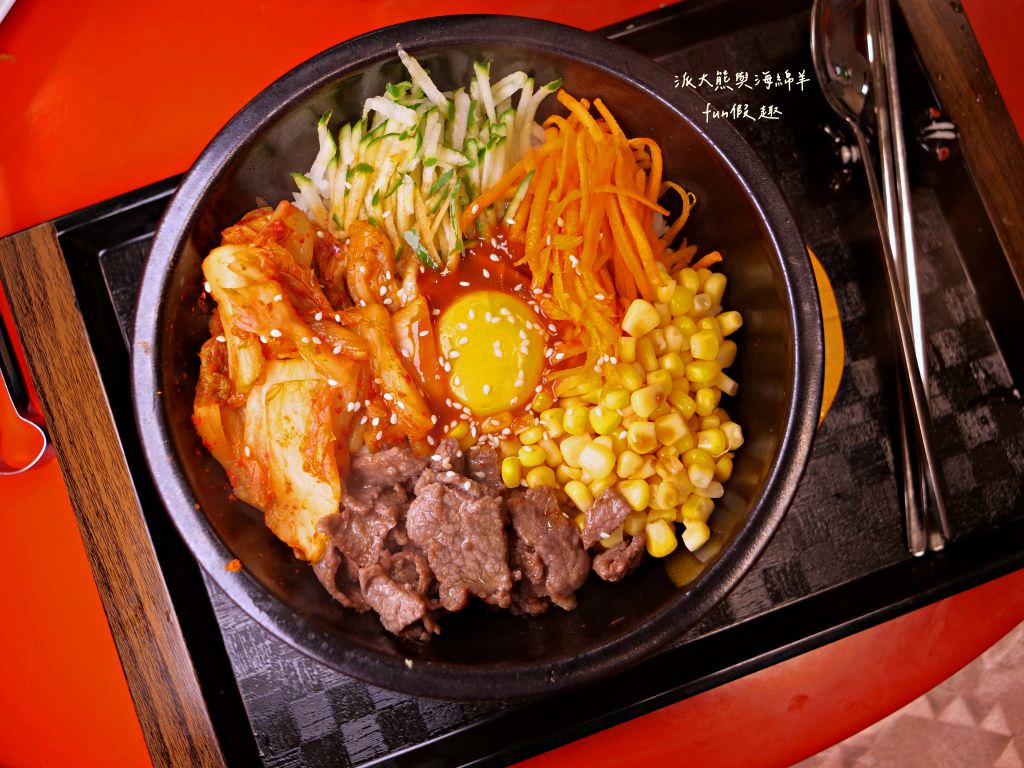 富客中韓料理︱草屯郊區、隱藏南開科技大學附近的神秘合菜餐廳，結合韓國料理與台式熱炒的雙重味蕾饗宴（原草屯鎮中興路上的富客平價快炒）～一次2種享受!