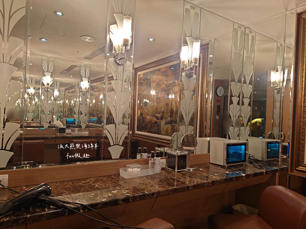 古華花園飯店(Hotel Kuva Chateau)︱南桃園第一家五星級觀光飯店,建築設計融合中式典雅與歐風富麗兩大元素,來中壢感受古華尊尚雅致的居住美學~ - 第42張圖 古華花園飯店(Hotel Kuva Chateau)︱南桃園第一家五星級觀光飯店,建築設計融合中式典雅與歐風富麗兩大元素,來中壢感受古華尊尚雅致的居住美學~