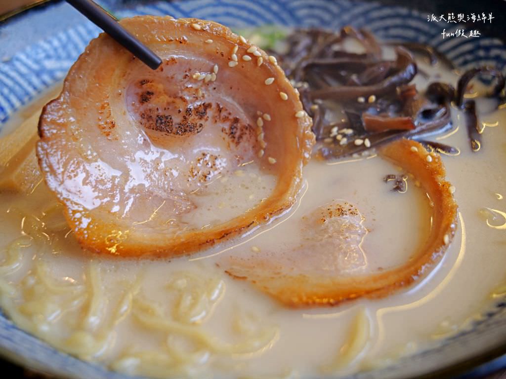 甲拉麵-復興大智店︱鄰近臺中後火車站與大魯閣新時代購物中心，路邊轉角充滿屋台風情的平價日式拉麵，口味眾多更可以免費續麵1次!!!