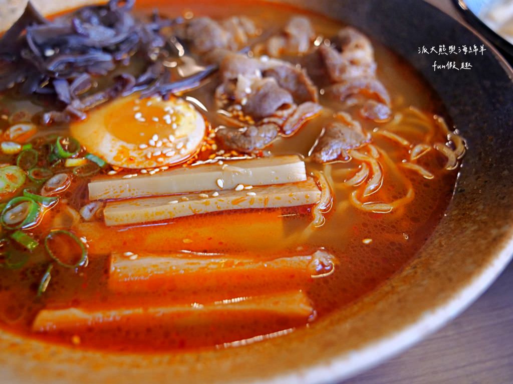 甲拉麵-復興大智店︱鄰近臺中後火車站與大魯閣新時代購物中心,路邊轉角充滿屋台風情的平價日式拉麵,口味眾多更可以免費續麵1次!!! - 第24張圖 甲拉麵-復興大智店︱鄰近臺中後火車站與大魯閣新時代購物中心,路邊轉角充滿屋台風情的平價日式拉麵,口味眾多更可以免費續麵1次!!!