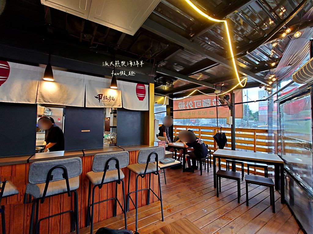 甲拉麵-復興大智店︱鄰近臺中後火車站與大魯閣新時代購物中心,路邊轉角充滿屋台風情的平價日式拉麵,口味眾多更可以免費續麵1次!!! - 第7張圖 甲拉麵-復興大智店︱鄰近臺中後火車站與大魯閣新時代購物中心,路邊轉角充滿屋台風情的平價日式拉麵,口味眾多更可以免費續麵1次!!!