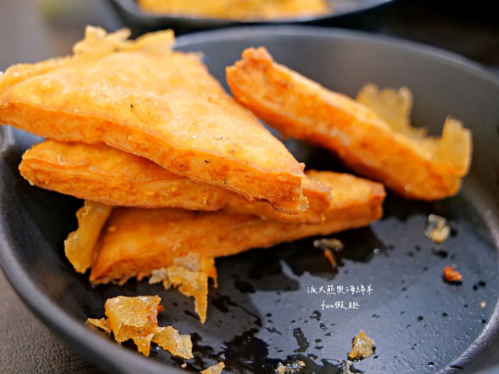 蚵仔嫂︱爆漿熔岩起司與湖口新鮮老蚵完美結合的創意吃法，還有超大碗平價海鮮粥，來中壢必吃在地古早好滋味～112